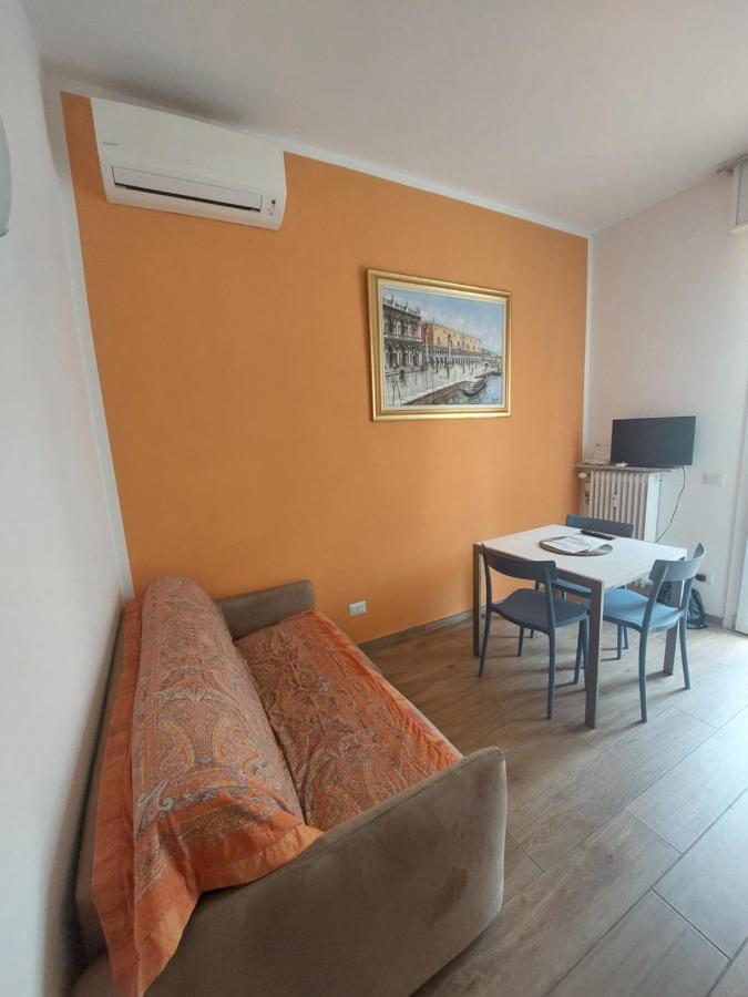 Aganoor Apartment Padova Bagian luar foto