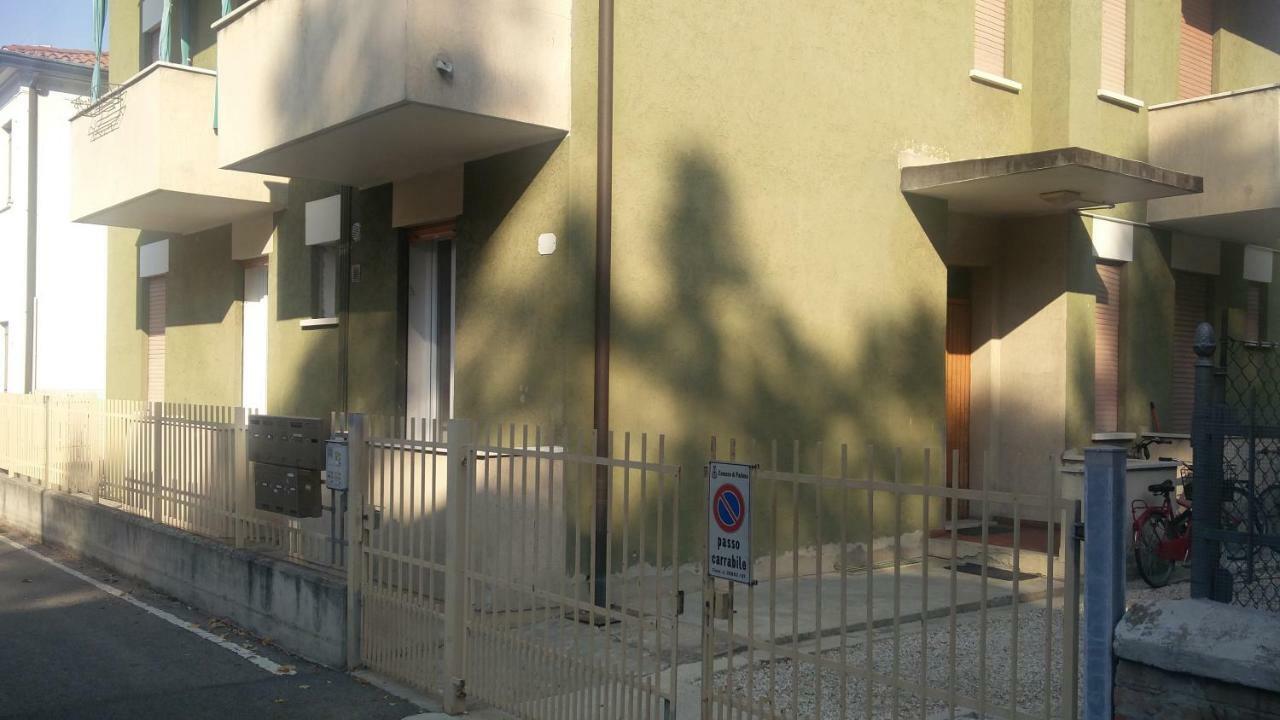 Aganoor Apartment Padova Bagian luar foto