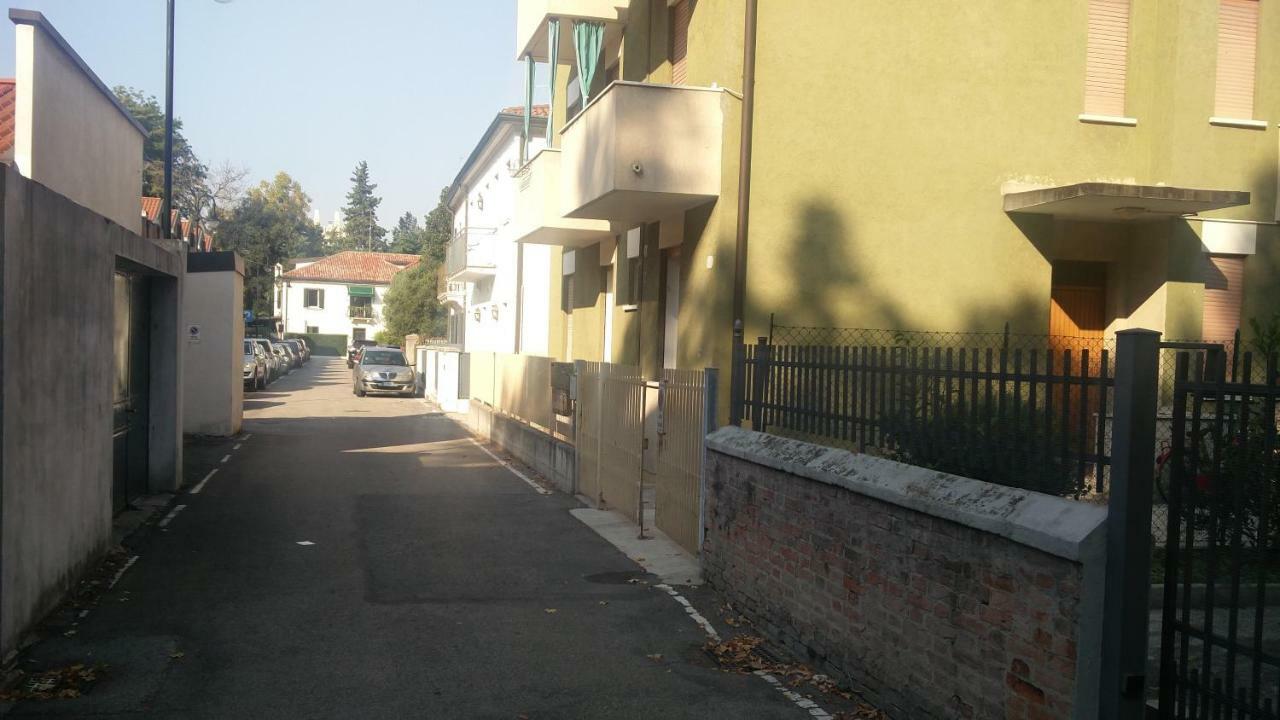 Aganoor Apartment Padova Bagian luar foto